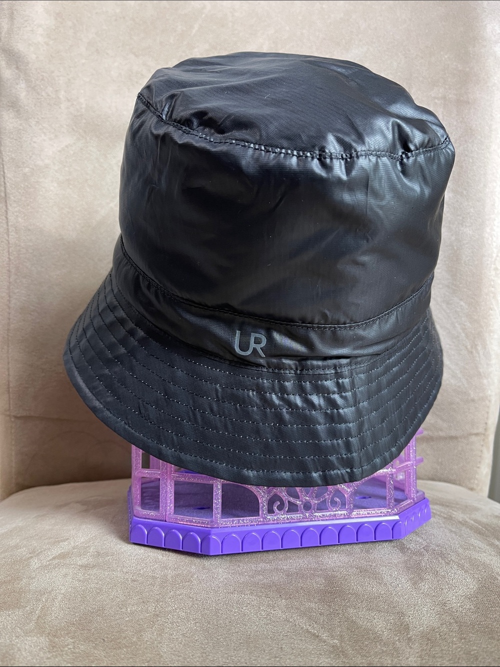 Black women Bucket Hat - Water-Resistant Style